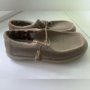 Hey Dude slip on shoes size 9.5